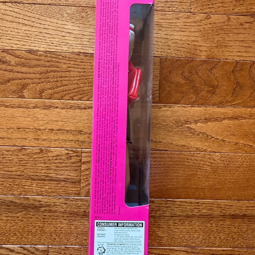 25th Anniversary Disney World Barbie Special Edition - Picture 5 of 5
